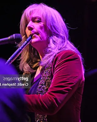 Kathy Mattea New Braunfels