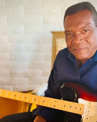 Robert Cray Band San Antonio